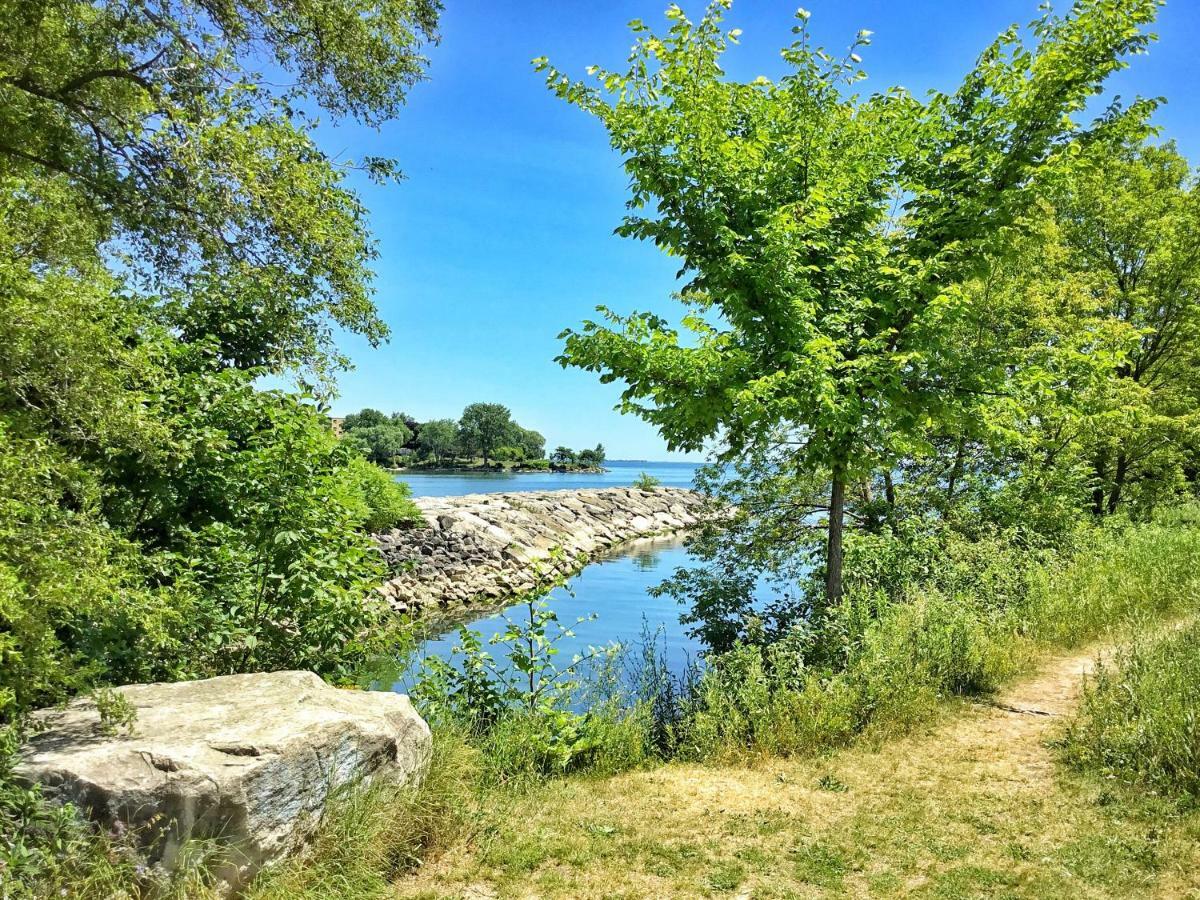 The Westlake Toronto Dış mekan fotoğraf
